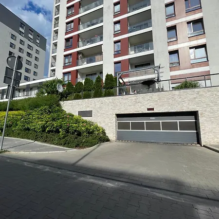 Modern With Ac - Kameralne Apartamento